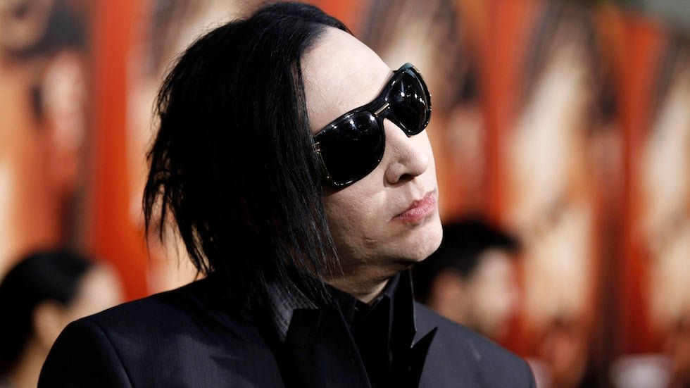 Marilyn Manson - Έφοδος της αστυνομίας στο σπίτι του - Κατηγορείται για σεξουαλικά εγκλήματα