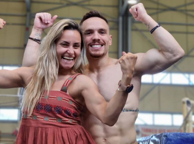 Βασιλική Μιλλούση – Ο Λευτέρης Πετρούνιας είχε γενέθλια και του ευχήθηκε με τον πιο γλυκό τρόπο