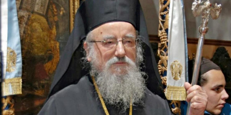 Μητροπολίτης Κοσμάς – Σε βαθύ κώμα και έχουν προκληθεί βαριές εγκεφαλικές βλάβες.