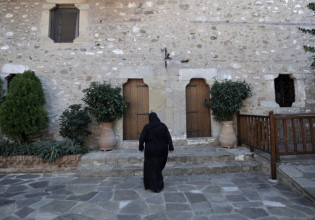 Θεσσαλονίκη – Οκτώ μοναχές στο ίδιο νοσοκομείο από την ίδια μονή λόγω κοροναϊού