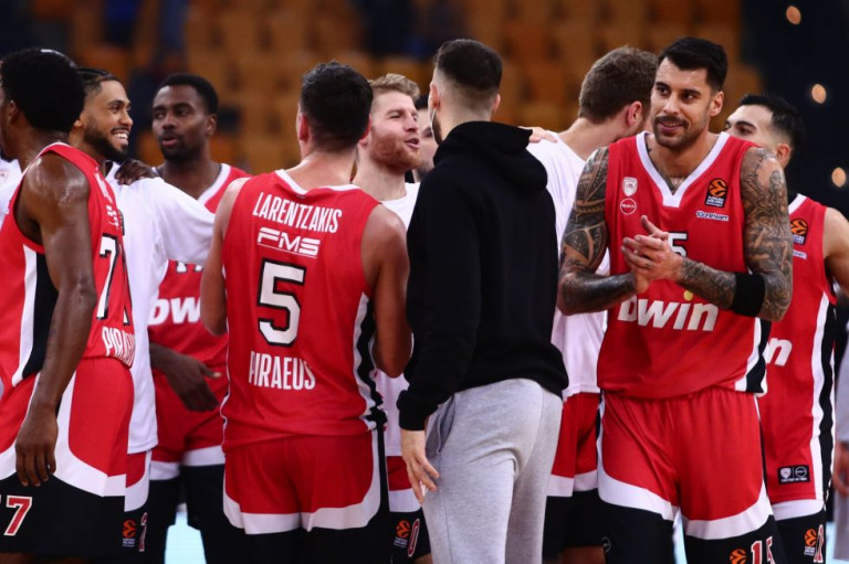 Ολυμπιακός –  Κόντρα στη Βιλερμπάν θέλοντας να διατηρήσει το αήττητο σερί του στο ΣΕΦ