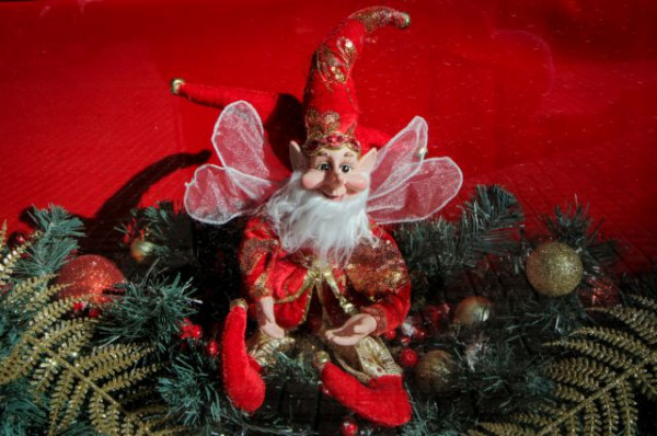 Εορταστικό ωράριο – Ανοικτά τη Κυριακή τα καταστήματα – Το ωράριο λειτουργίας