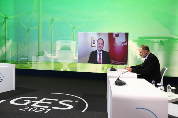 GES 2021 – Εξαπλάσιες επενδύσεις κατά κλιματικής κρίσης, ζήτησε ο διευθυντής του Breugel