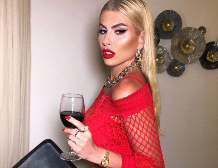 Ευρυδίκη Παπαδοπούλου – Ποζάρει γυμνή και τρελαίνει το Instagram