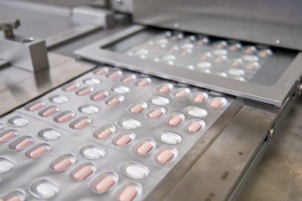 Κοροναϊός – 1.000.000 δόσεις από το χάπι Paxlovid παρήγγειλε η Γερμανία