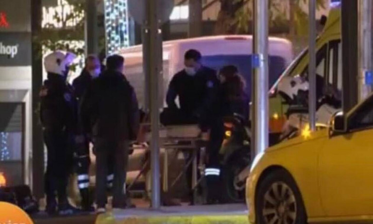 Σύνταγμα – Πεζός παρασύρθηκε από αυτοκίνητο στο κέντρο της Αθήνας