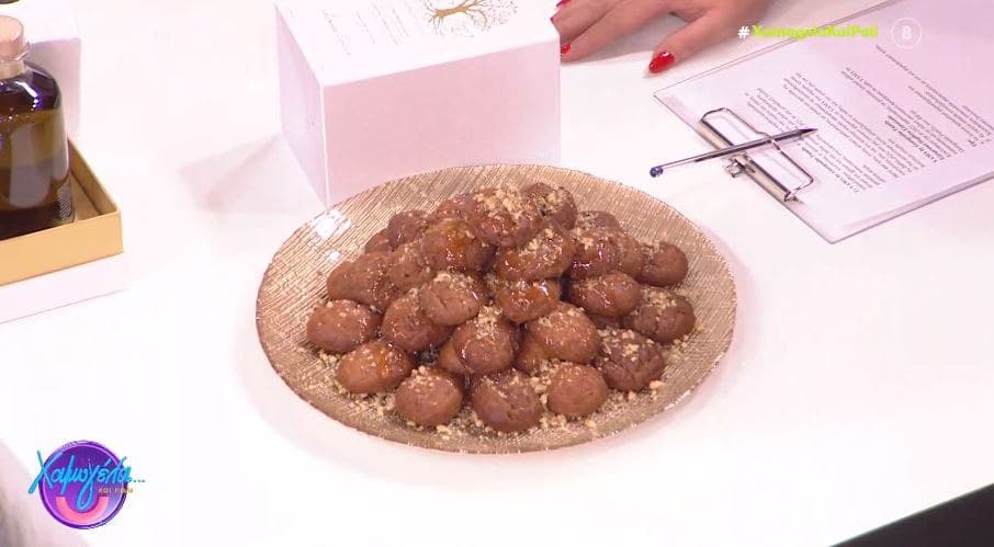 Χρήστος Βέργαδος – Αποκαλύπτει τα μυστικά για πετυχημένα μελομακάρονα