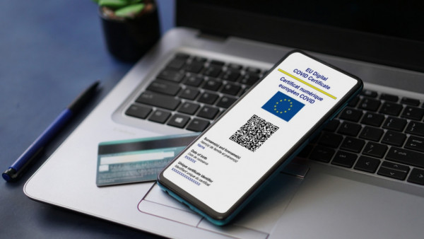 Γερμανία – Γιατροί εξέδιδαν πλαστά πιστοποιητικά εμβολιασμού σε αρνητές και χορηγούσαν… αραιωμένα εμβόλια