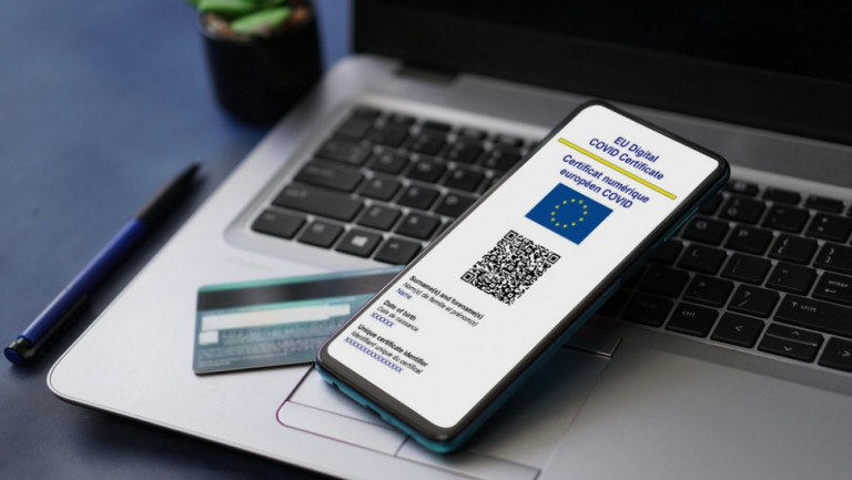 Γερμανία – Γιατροί εξέδιδαν πλαστά πιστοποιητικά εμβολιασμού σε αρνητές και χορηγούσαν… αραιωμένα εμβόλια