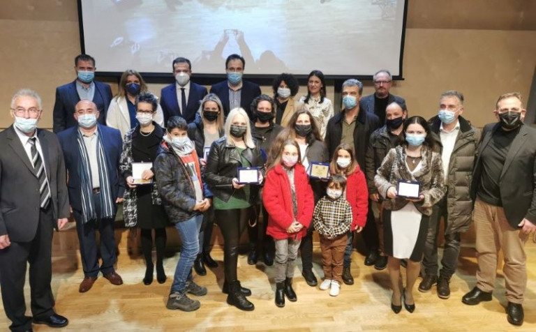 Το Δημογραφικό το μεγαλύτερο πρόβλημα της χώρας-Βραβεύτηκαν πολύτεκνες μητέρες