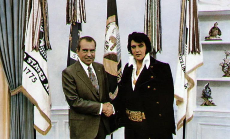 Ο Έλβις Πρίσλεϊ ήταν αντικομμουνιστής και ήθελε να γίνει πράκτορας για να πολεμήσει τους χίπηδες