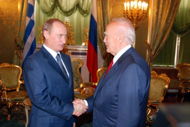 Πούτιν - Γενναίος άνδρας και αληθινός φίλος της Ρωσίας ο Κάρολος Παπούλιας