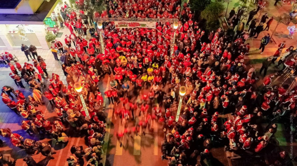 Agrinio Santa Run Virtual για φιλανθρωπικούς σκοπούς