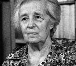 Σέμνη Καρούζου – Η διάσωση των αρχαίων θησαυρών του ΕΑΜ