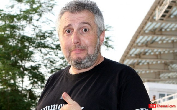 Στάθης Παναγιωτόπουλος – Χαμός στο twitter με καταγγελία για «Revenge Porn»