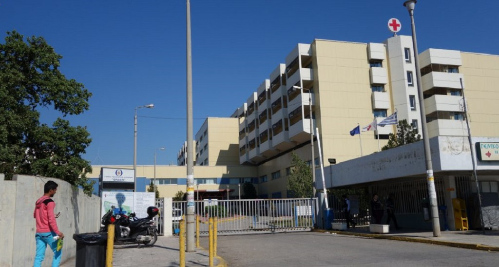 Θριάσιο Νοσοκομείο – Ασθενής επιτέθηκε σε γιατρούς – Μία τραυματίας