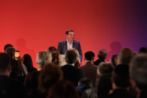 ΣΥΡΙΖΑ – Περιμένουν τις πρώτες κινήσεις του Ανδρουλάκη – Τι προβληματίζει την Κουμουνδούρου