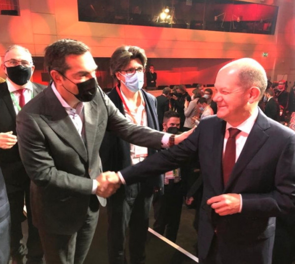 Τσίπρας στο PES – Να αλλάξουμε τους κανόνες – Τέσσερις αλλαγές για το Σύμφωνο Σταθερότητας