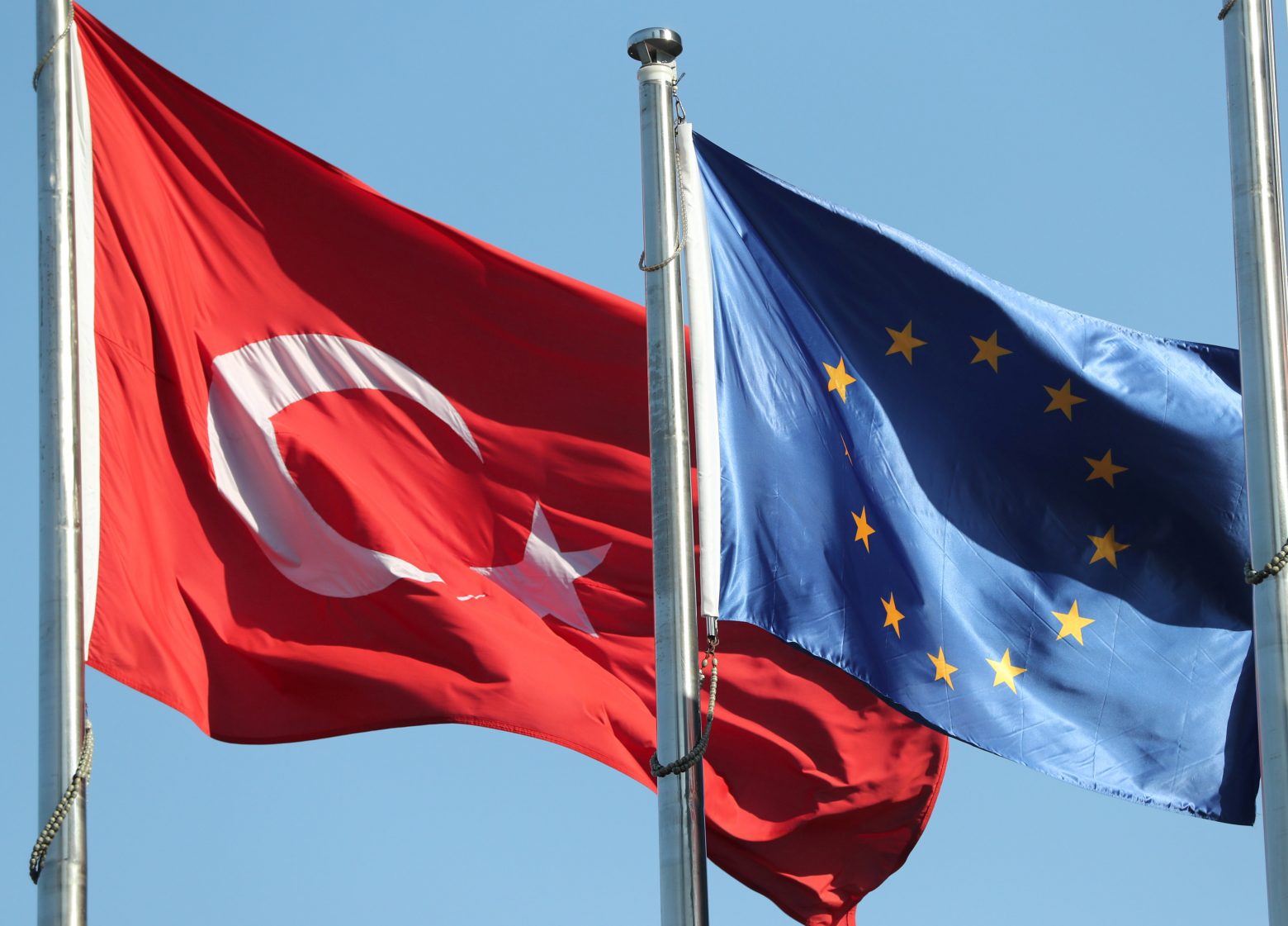 Εγγραφο συμπερασμάτων της ΕΕ - Σε απόλυτο αδιέξοδο η διαδικασία ένταξης της Τουρκίας