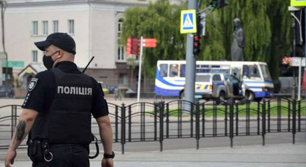 Η Ρωσία διαμαρτυρήθηκε στις ουκρανικές αρχές για επίθεση με μολότοφ σε προξενείο της στην Ουκρανία