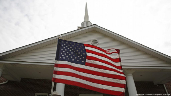ΗΠΑ – 1 στους 3 δηλώνει «άθεος» ή «άθρησκος» – Εντείνεται η τάση «εκκοσμίκευσης»