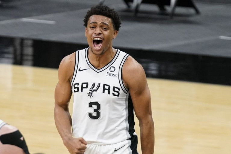 ΝΒΑ – Η ομαδική δουλειά των Σπερς στην κορυφή του ΤΟΡ-10