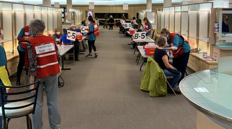 Στο 85% ο εμβολιασμός για συλλογική ανοσία απέναντι στην Όμικρον