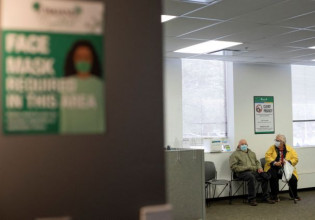 Κοροναϊός – Χρήματα στους συνταξιούχους για να εμβολιαστούν προσφέρει η Βουλγαρική κυβέρνηση