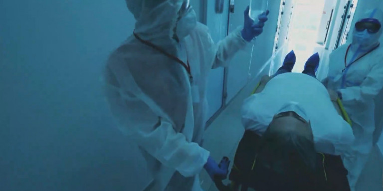 Κοροναϊός – Η δραματική έκκληση για εμβολιασμό από πρώην αρνητή