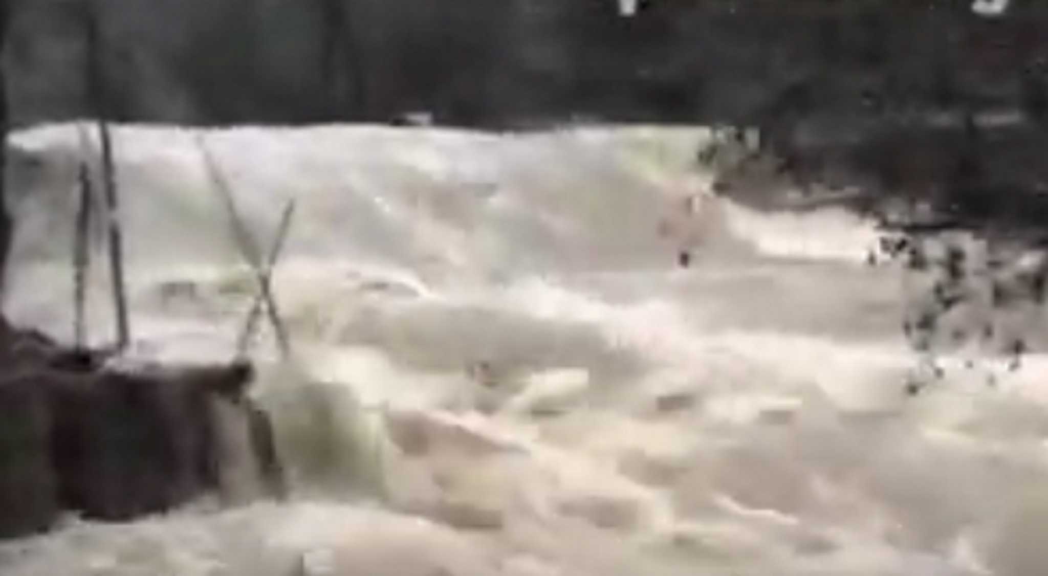 Καιρός - Σπάνιες εικόνες στον ποταμό Βοϊδομάτη - Δείτε βίντεο με τα ορμητικά νερά