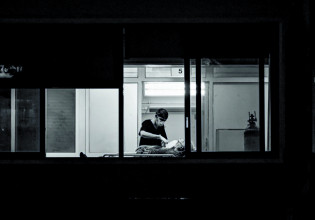 Πρόεδρος Ένωσης Πνευμονολόγων – Ούτε τρόμος, ούτε ψέμα – Μόνο πίστη στην επιστήμη