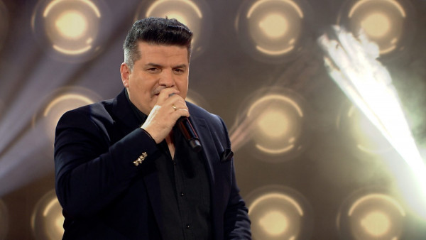 Το γλέντι συνεχίζεται στη σκηνή του MEGA καλωσορίζοντας το 2022