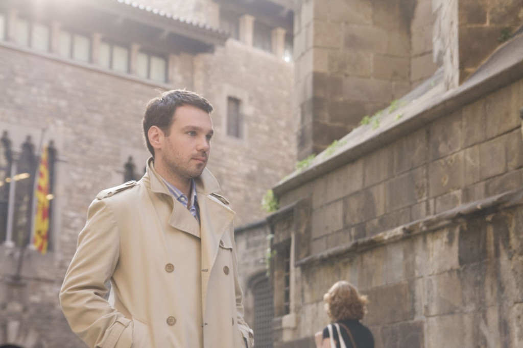 O Γιώργης Χριστοδούλου μιλάει στο in.gr για το δικό του «Καμπαρέ των ζώων»