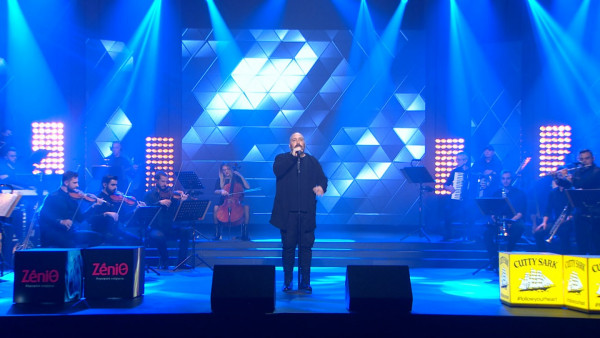 Σπίτι με το MEGA – Ο Γιώργος Αλκαίος επέστρεψε για μια γιορτή στο MEGA