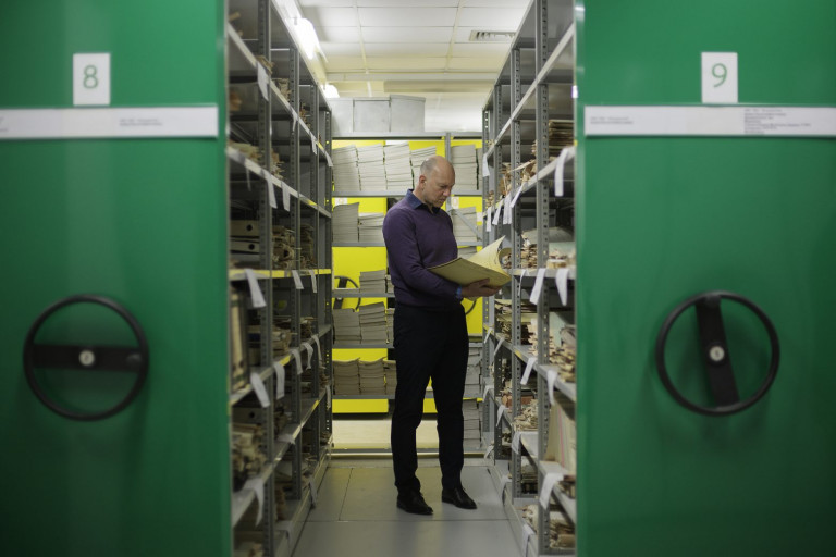 «Καταστροφές και Θρίαμβοι»: Πρεμιέρα για τη νέα μεγάλη παραγωγή του ΣΚΑΪ