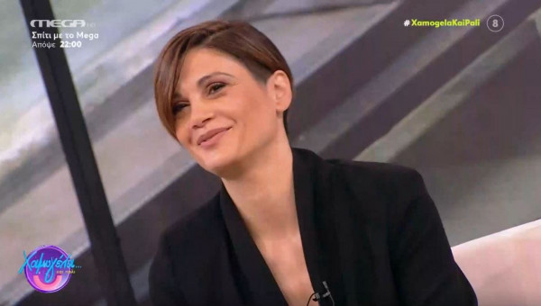 Άννα Μαρία Παπαχαραλάμπους – «Ο Φάνης Μουρατίδης είναι τελείως διαφορετικός από ότι φαίνεται»