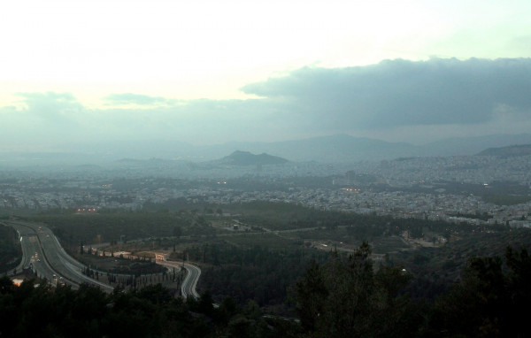 Στο ευρωδικαστήριο παραπέμπεται η Ελλάδα για την ατμοσφαιρική ρύπανση της Αθήνας