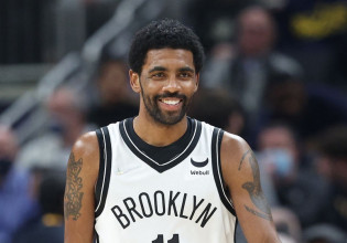 Ο Ίρβινγκ επιμένει και δεν κάνει το εμβόλιο