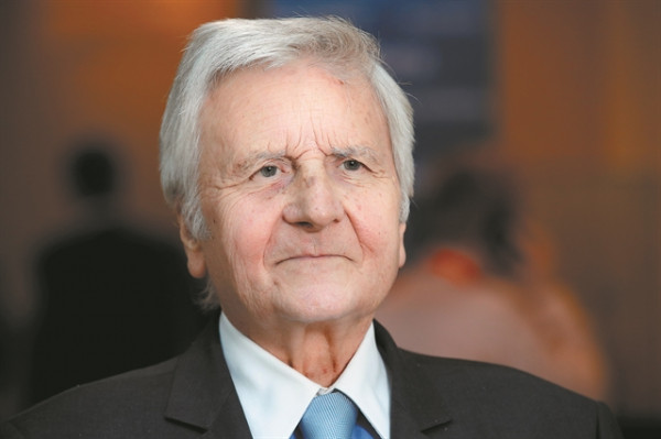 Ζαν-Κλοντ Τρισέ – «Οι λαοί της Ευρώπης στηρίζουν το ενιαίο νόμισμα»