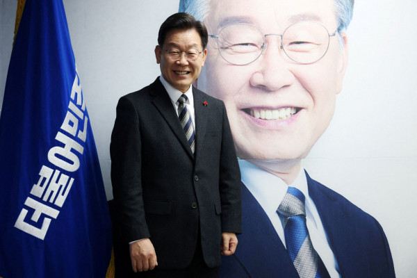 Νότια Κορέα – Υποψήφιος πρόεδρος υπόσχεται… θεραπείες κατά της τριχόπτωσης