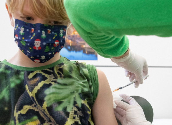 Σουηδία: Σύσταση να μην εμβολιάζονται τα παιδιά 5 έως 11 ετών