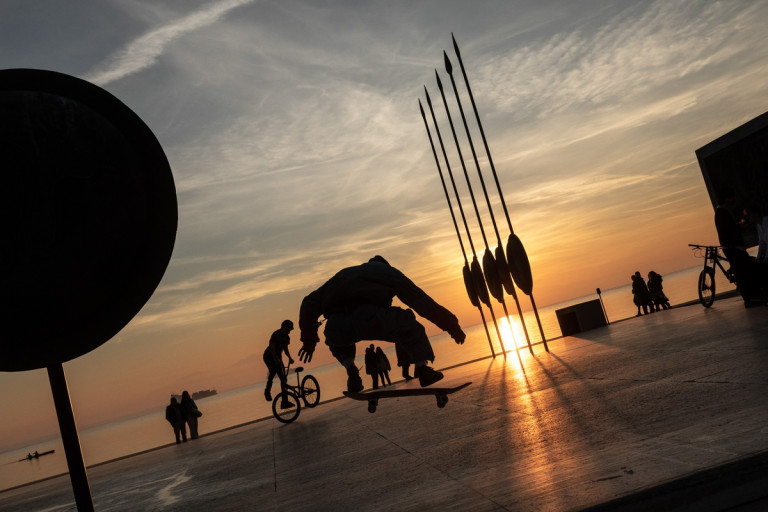 Θα επιβιώσουμε, αλλά θα ζήσουμε;