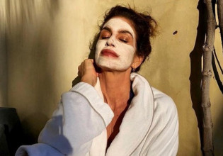 Πώς να τονώσετε την επιδερμίδα μετά από hangover