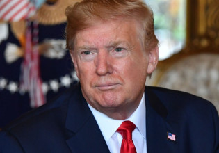 ΗΠΑ – Ένας 72χρονος συνελήφθη στη Νέα Υόρκη, επειδή απείλησε να σκοτώσει τον Ντόναλντ Τραμπ