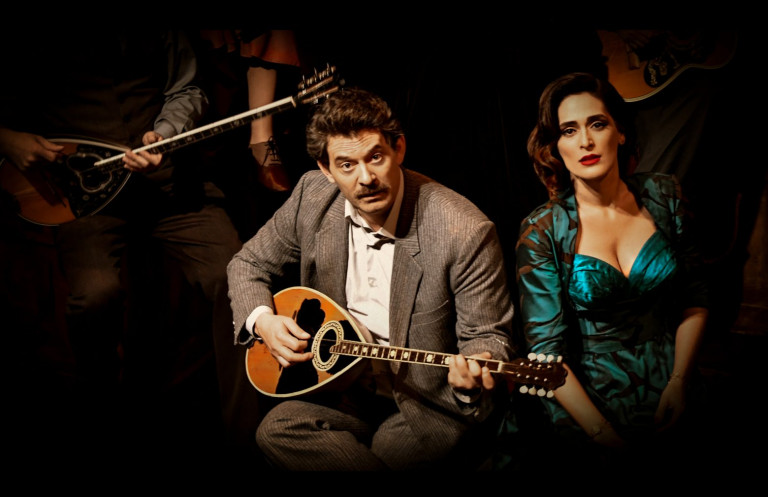 Η ζωή της Μαρίκας Νίνου με ζωντανή μουσική και ακροβατικά στο Θέατρο Τέχνης