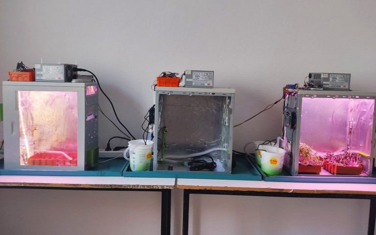 Κιλκίς: Μαθητές μετέτρεψαν παλαιούς υπολογιστές σε θερμοκήπια