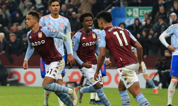 Αδιόρθωτη η Μάντσεστερ Γιουνάιτεντ (2-2)