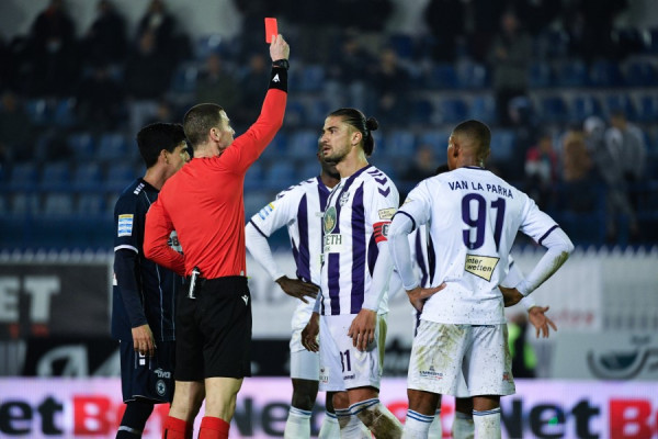 Τρία νέα κρούσματα ο Απόλλωνας Σμύρνης – Κανονικά το παιχνίδι με τον Ολυμπιακό