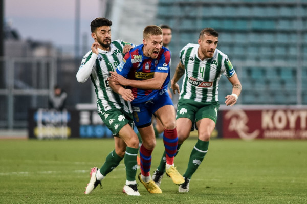 Λάθος του Κώτσιρα, και γκολ του Φαν Βέερτ για τον Βόλο (1-0)