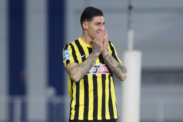 ΑΕΚ: Έκπληξη με Τσούμπερ